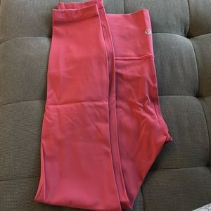 Lululemon wunder under nuluxe. Size 4.